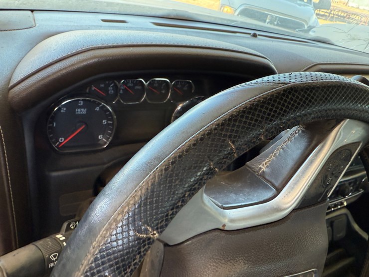 2014-gmc-sierra-1500-image-17