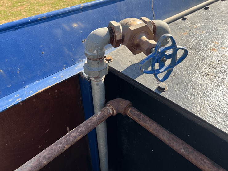 frick-steam-locomotive-with-track-image-240