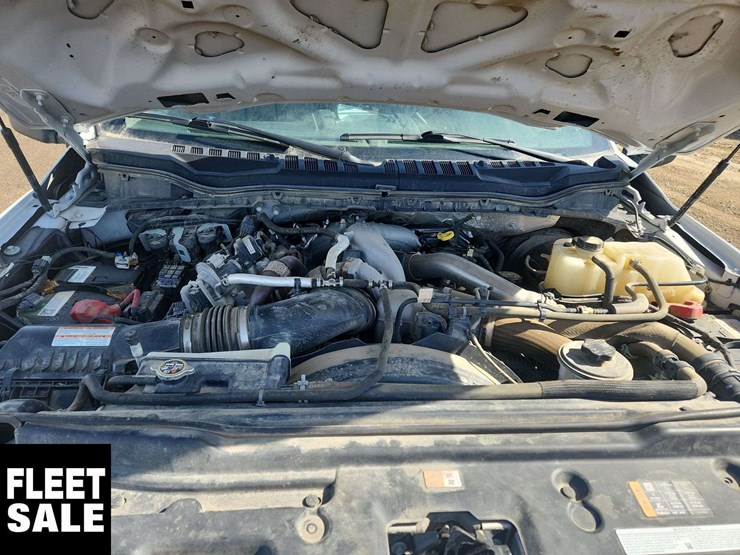 2022-ford-f350-image-26