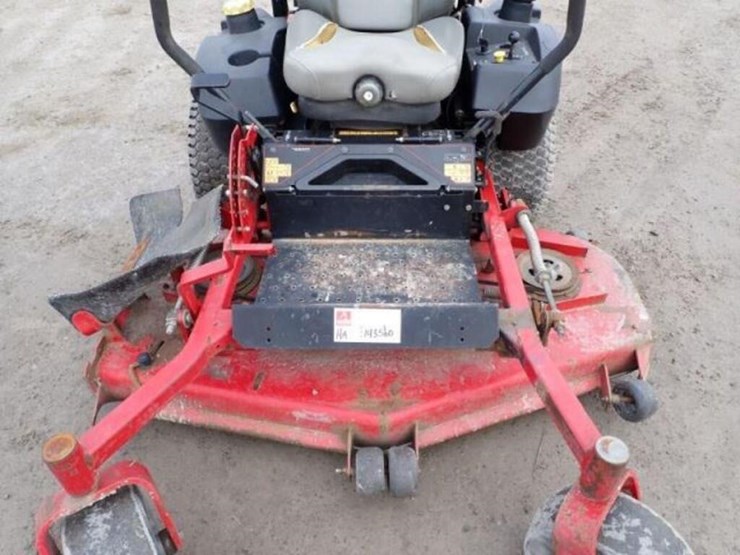 2015-toro-z-master-zero-turn-mower-74267315000334-image-15