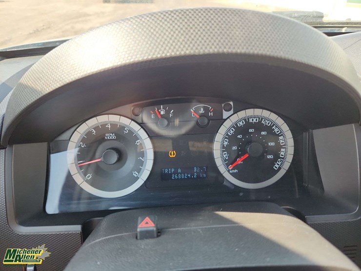 2008-ford-escape-image-14