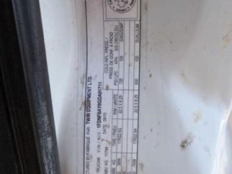 2016-ford-f650-image-10