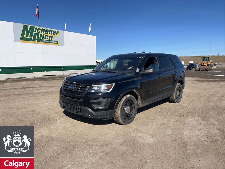 2018-ford-explorer-image-1