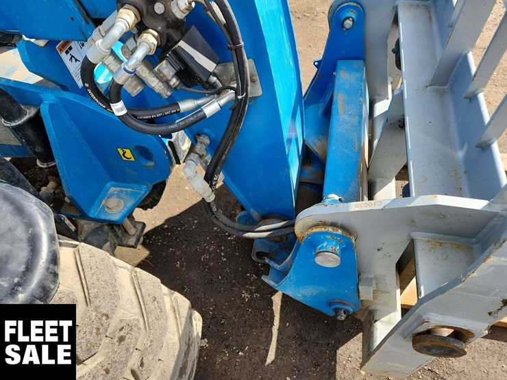 2010-genie-gth5519-image-28