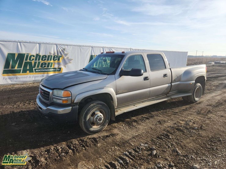 2003-gmc-sierra-3500-image-1