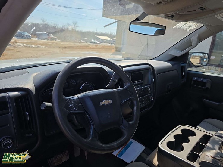 2014-chevrolet-silverado-1500-image-18