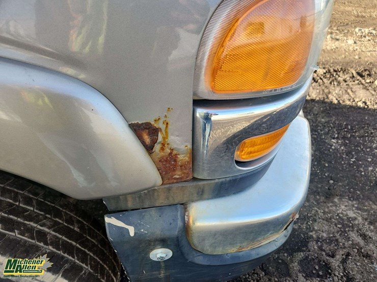 2003-gmc-sierra-3500-image-31