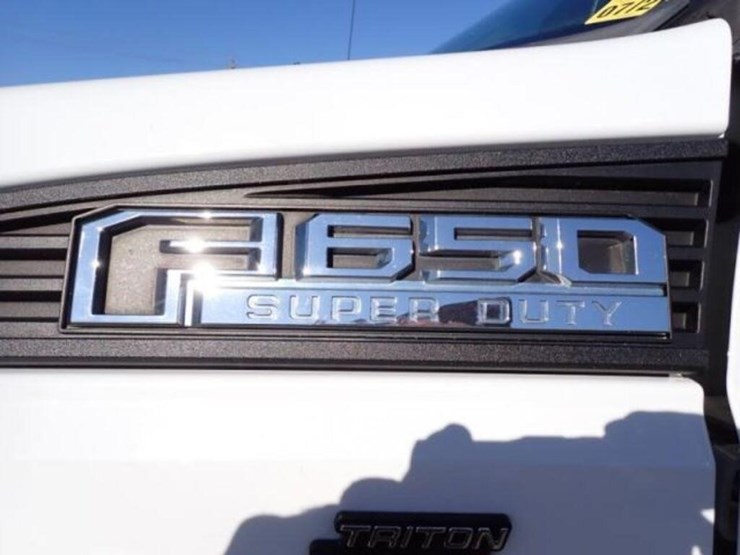 2016-ford-f650-image-22