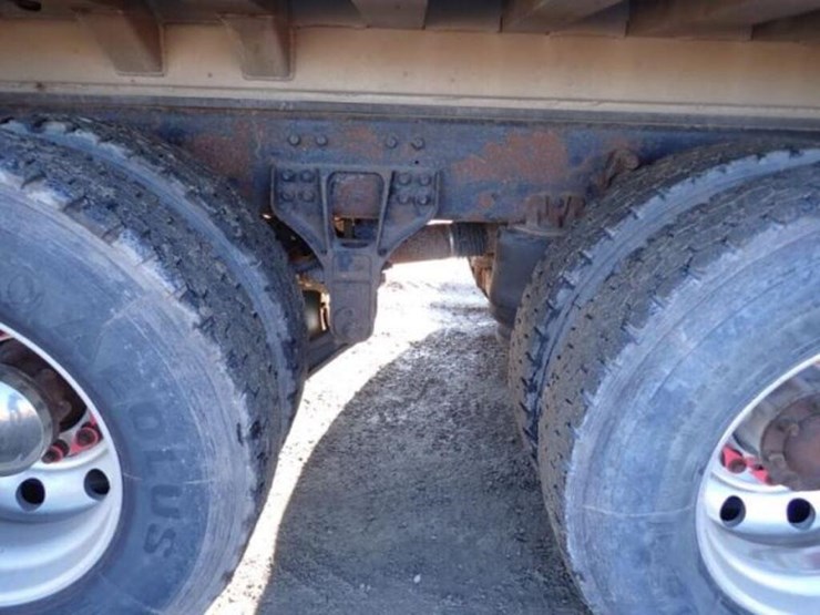 2013-kenworth-t800-image-64