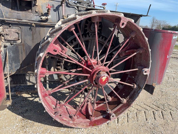 1910-advance-rumely-steam-traction-engine-image-10
