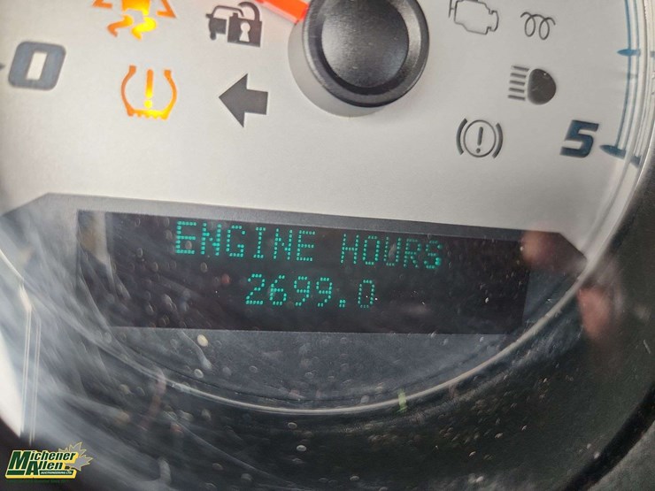 2010-gmc-sierra-2500hd-image-16