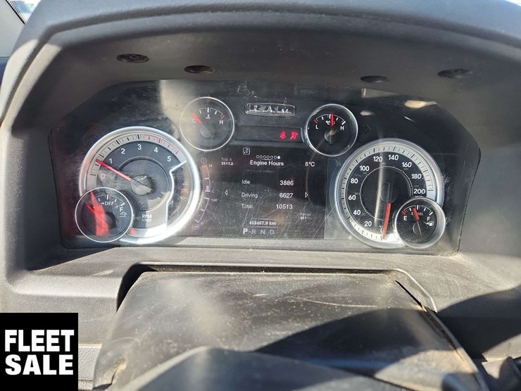 2013-dodge-3500-image-8