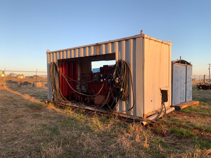 18’-l-x-8’-w-x-9’4”-t-skidded-bop-closing-unit-image-4