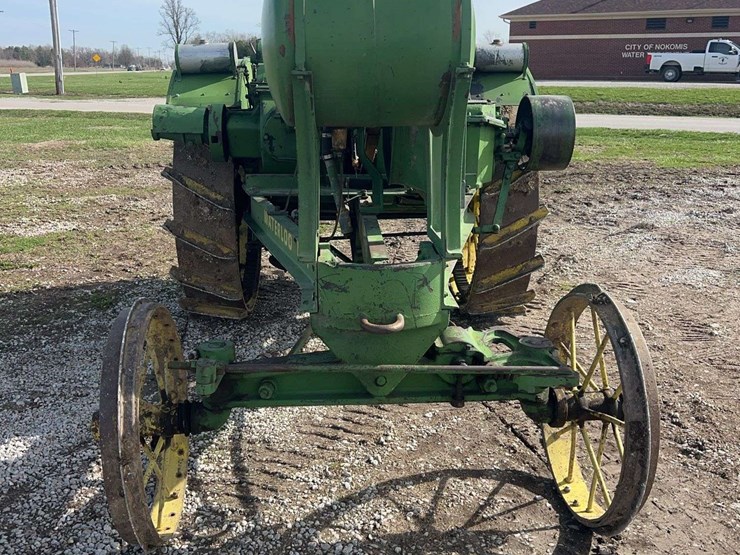 12-25-waterloo-boy-model-n-image-2