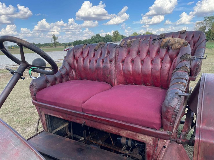 1911-mcintyre-high-wheel-automobile-image-32
