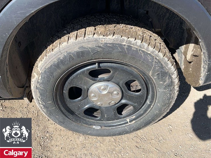 2018-ford-explorer-image-10