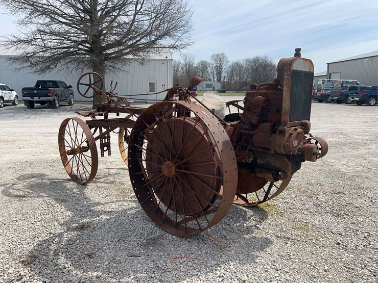 moline-universal-image-7