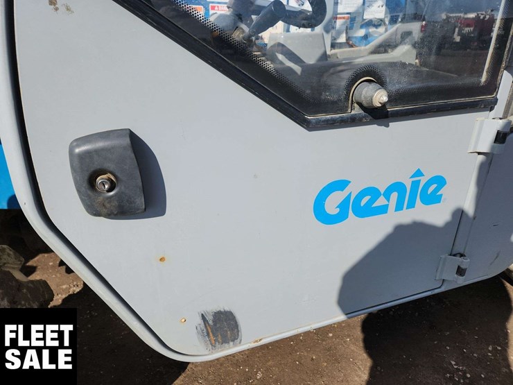 2010-genie-gth5519-image-30