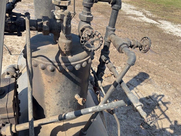 1910-advance-rumely-steam-traction-engine-image-27