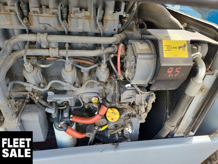 2010-genie-gth5519-image-20