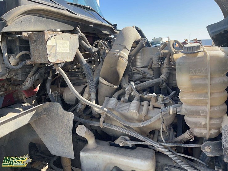 2010-international-prostar-image-20