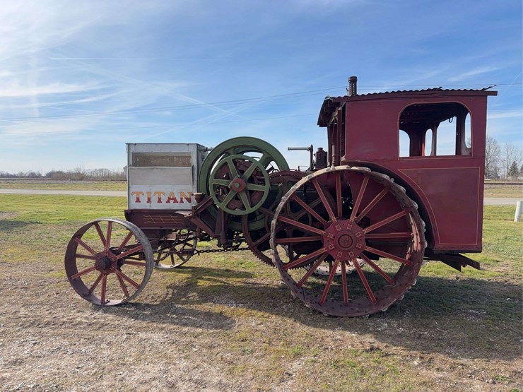 25hp-international-type-d-titan-image-6