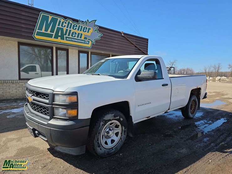 2014-chevrolet-silverado-1500-image-1