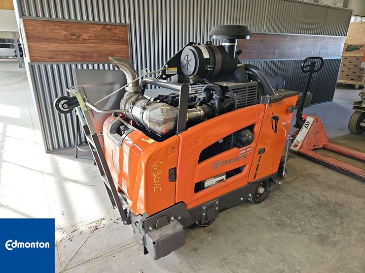 husqvarna-fs7000d-image-1