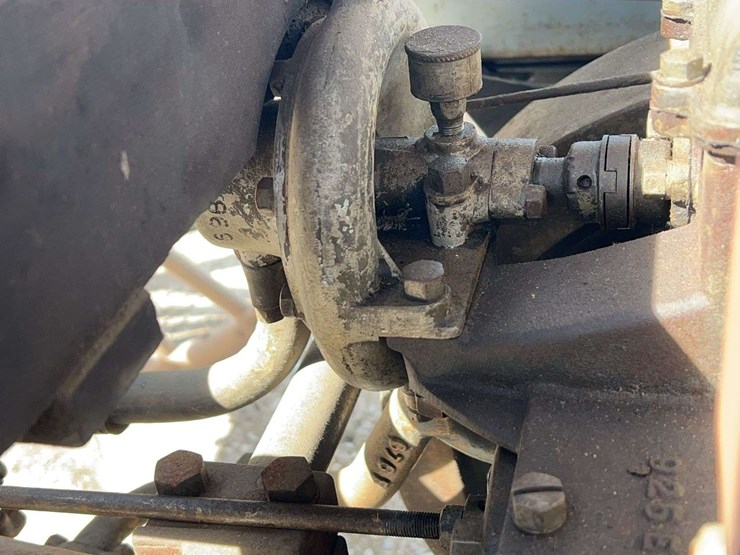 international-highwheeler---restoration-started---original-paint-bed-image-12