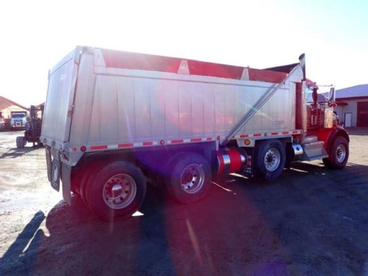 2013-kenworth-t800-image-5