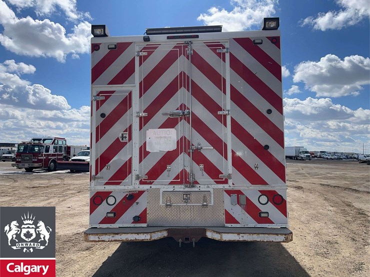 2012-international-durastar-4300-image-4