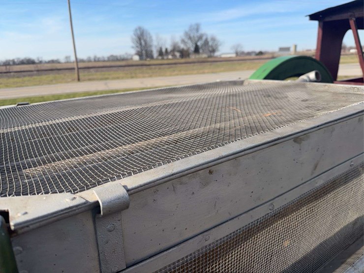 25hp-international-type-d-titan-image-47