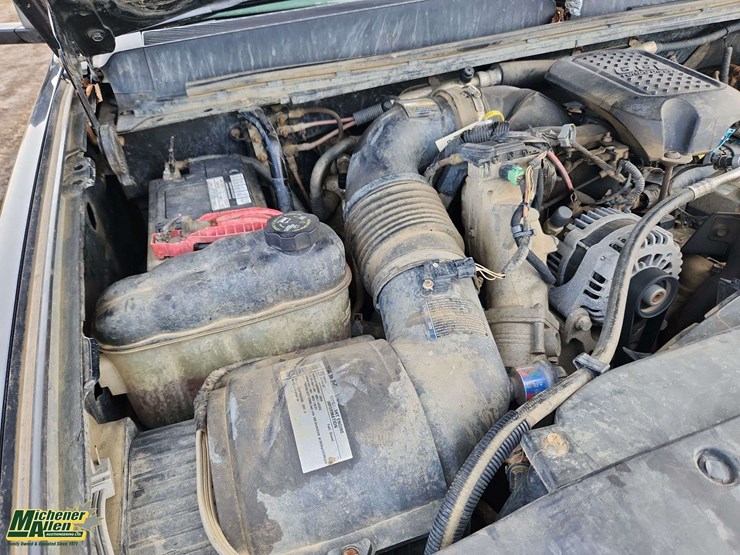 2010-gmc-sierra-2500hd-image-29