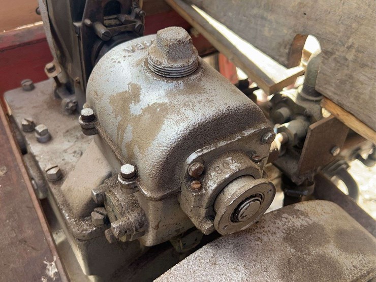 international-highwheeler-image-63