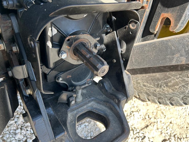 john-deere-4720-image-15