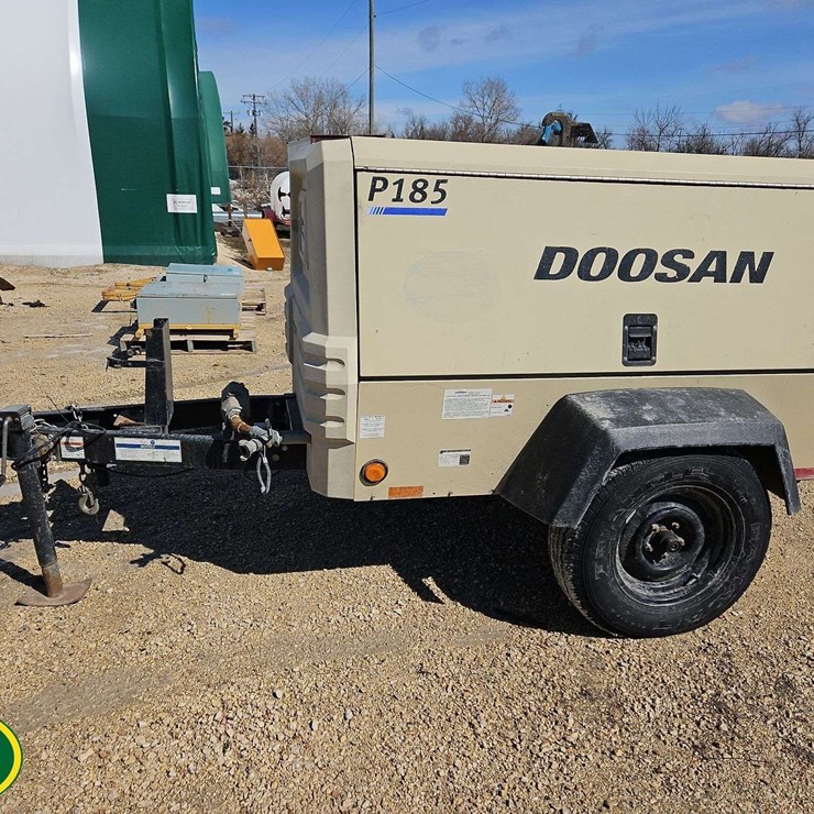 DOOSAN 185 CFM