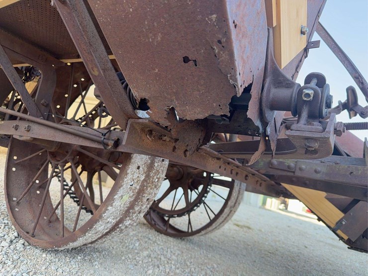 1926-john-deere-corn-picker-image-47