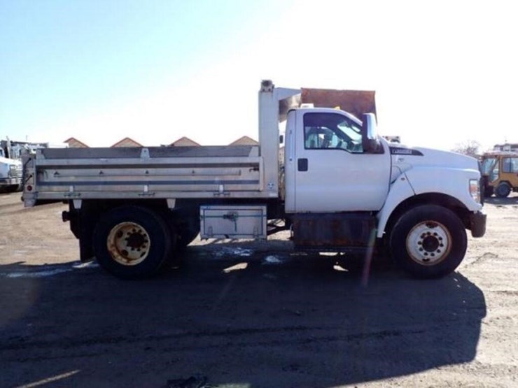 2016-ford-f650-image-4