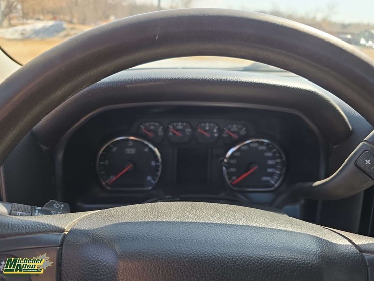 2014-chevrolet-silverado-1500-image-19