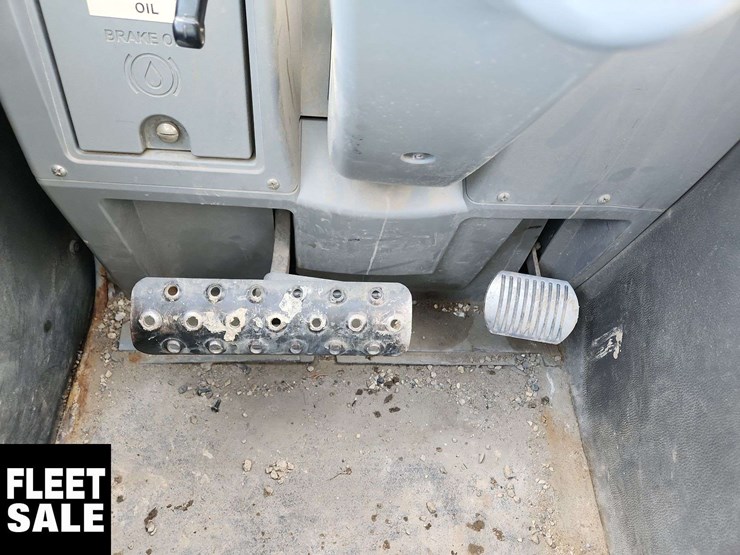 2010-genie-gth5519-image-11