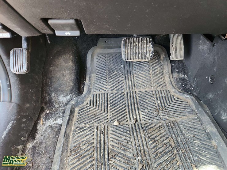 2008-ford-escape-image-18