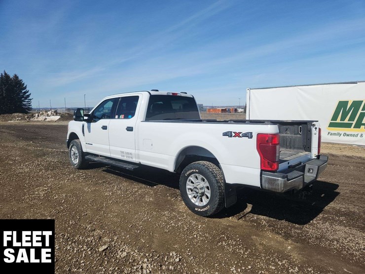 2022-ford-f350-image-3