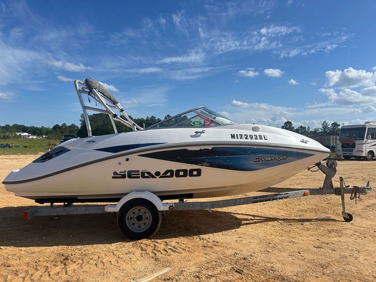 2006-sea-doo-180-challenger-jet/wake-boat-w/trailer-image-4