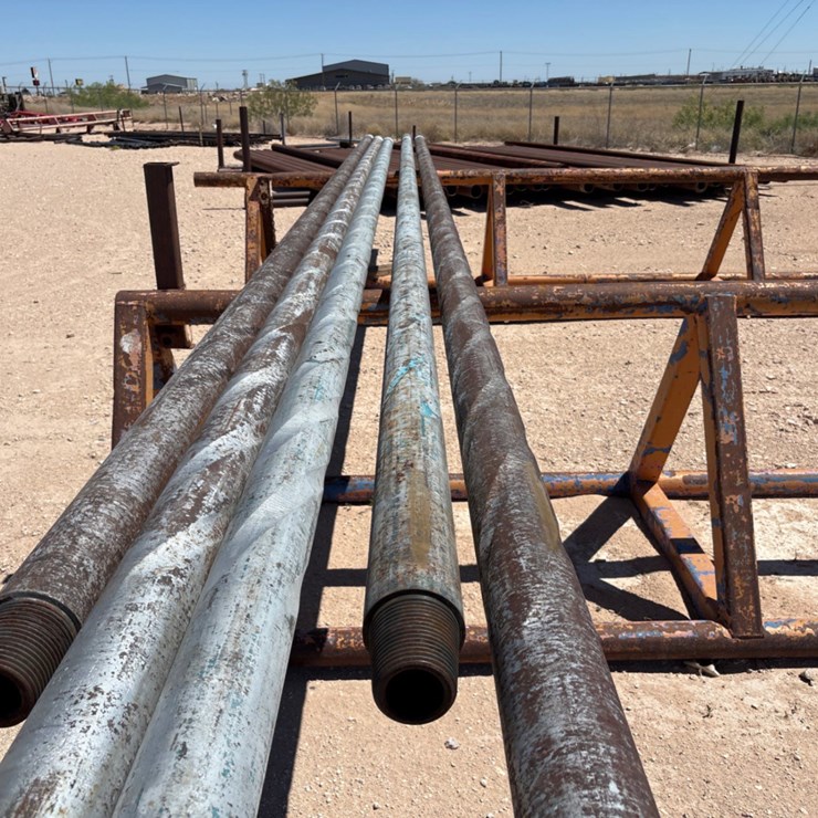 4-5/8”OD X 2-3/8”ID X 29.86’L SPIRAL DRILL COLLAR