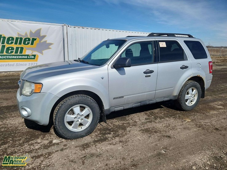 2008-ford-escape-image-1