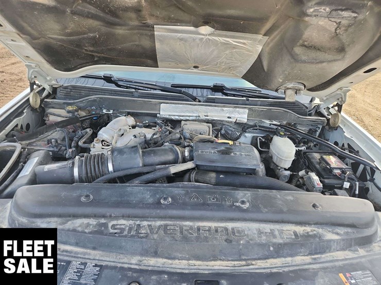 2019-chevrolet-silverado-3500hd-image-23