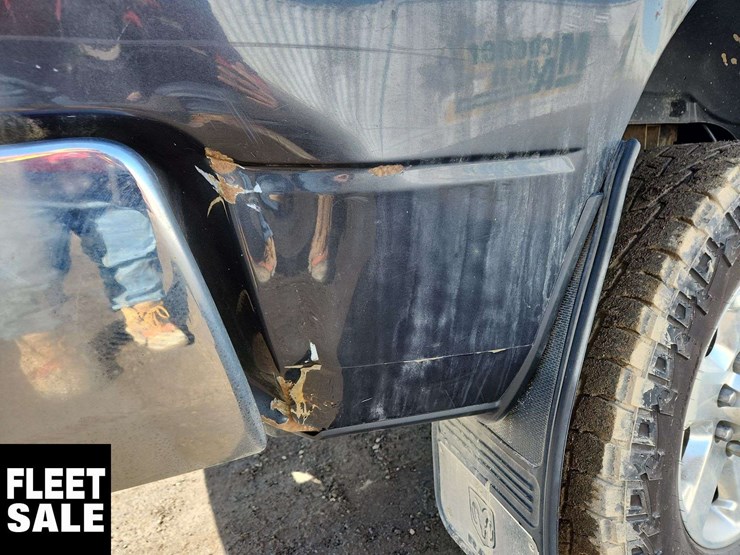 2013-dodge-3500-image-41