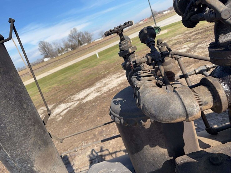 1910-advance-rumely-steam-traction-engine-image-26