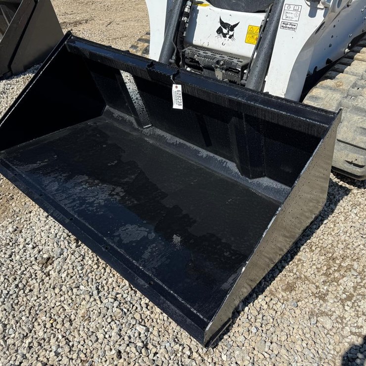 Wildcat 74" Skid Steer High Capacity Bucket