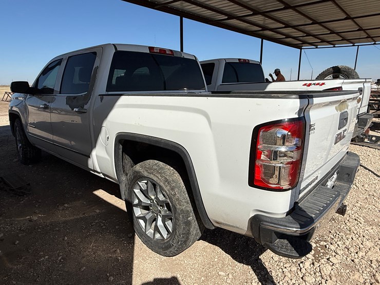 2014-gmc-sierra-1500-image-8